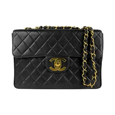 Pre-owned Chanel Black Leather Shoulder Bag ()