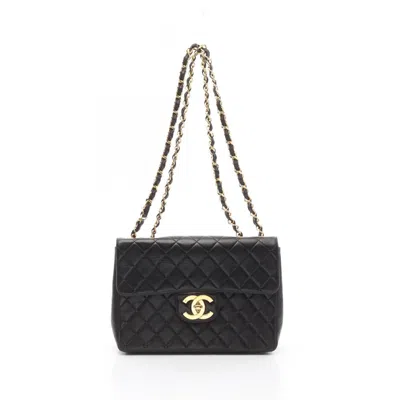 Pre-owned Chanel Black Leather Shoulder Bag ()