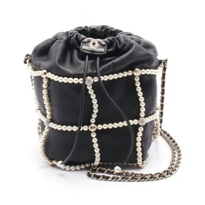 Pre-owned Chanel Black Leather Shoulder Bag ()