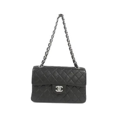 Pre-owned Chanel Black Leather Shoulder Bag ()