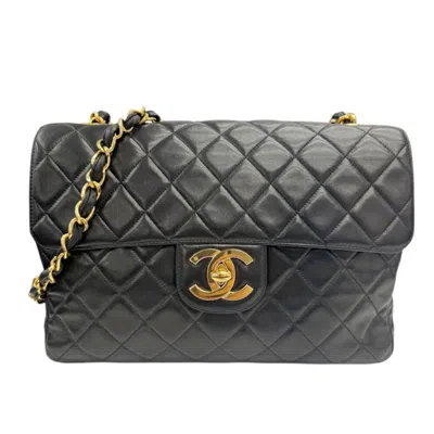 Pre-owned Chanel Black Leather Shoulder Bag ()