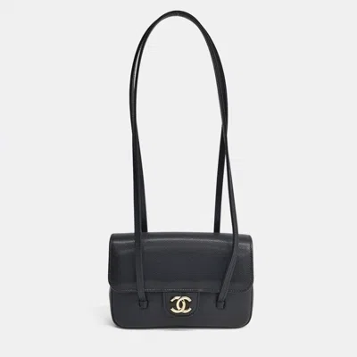 Pre-owned Chanel Black Leather Strap Clutch