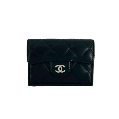 Pre-owned Chanel Black Leather Wallet (tri-fold) ()