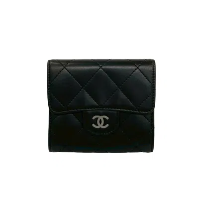 Pre-owned Chanel Black Leather Wallet (tri-fold) ()
