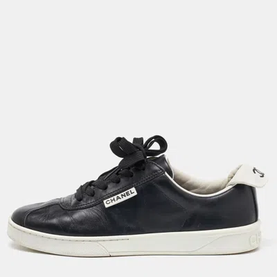 Pre-owned Chanel Black Leather Weekender Low Top Sneakers Size 36.5