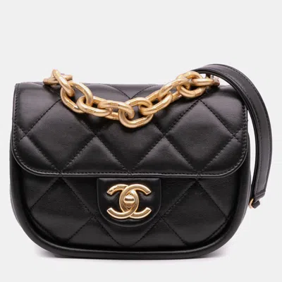Pre-owned Chanel Black Mini Cc Quilted Calfskin Round Moon Messenger Flap Bag