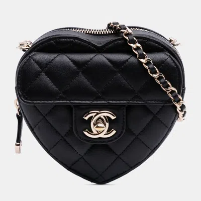 Pre-owned Chanel Black Mini Lambskin Cc In Love Heart Crossbody