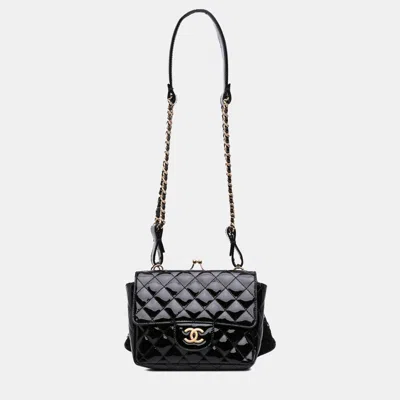 Pre-owned Chanel Black Mini Patent Lace Kiss Lock Flap Double Bag