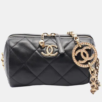 Pre-owned Chanel Black Mini Quilted Lambskin Bowling Bag