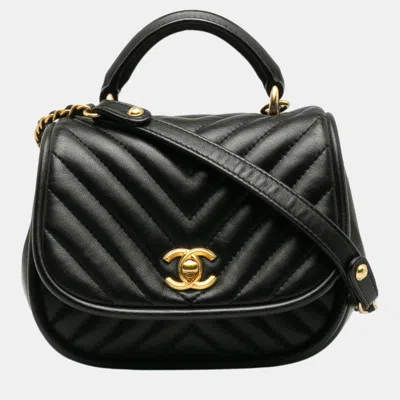 Pre-owned Chanel Black Mini Reverse Quilted Chevron Lambskin Round Satchel