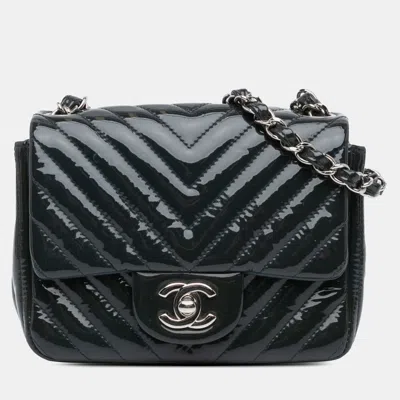 Pre-owned Chanel Black Mini Square Classic Chevron Patent Flap