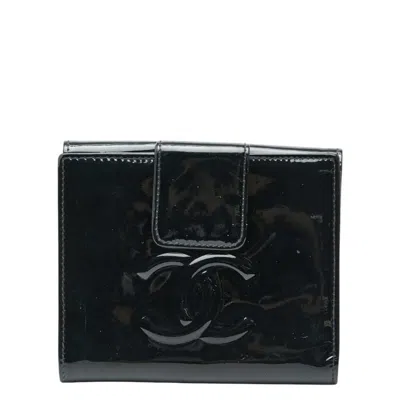 Pre-owned Chanel Black Multi-color Patent Leather Wallet (bi-fold) ()