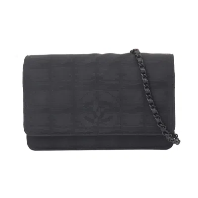 Pre-owned Chanel Black New Travel Line Chain/shoulder Wallet ()
