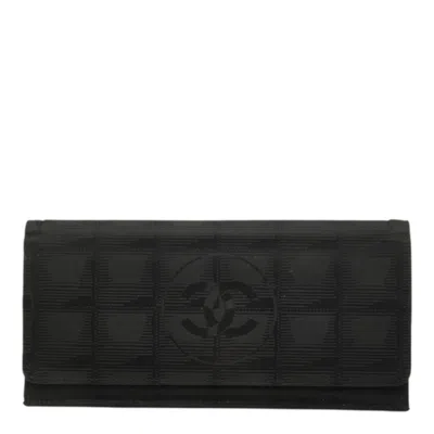 Pre-owned Chanel Black New Travel Line Long Wallet (tri-fold) ()