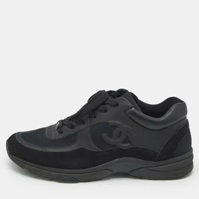 Pre-owned Chanel Black Nylon And Leather Cc Low Top Sneakers Size 43