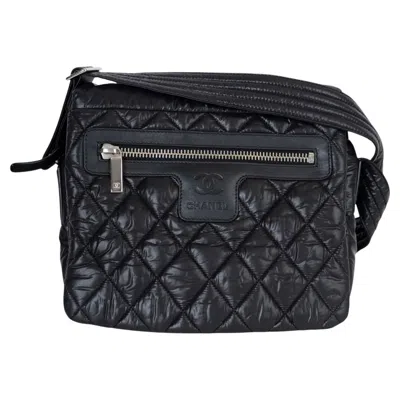 Pre-owned Chanel Black Nylon Coco Cocoon Small Messenger Bag