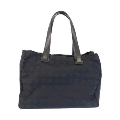 Pre-owned Chanel Black Nylon Leather Shoulder Bag Tote Bag ()