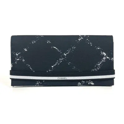 Pre-owned Chanel Black Nylon Long Wallet (bi-fold) ()