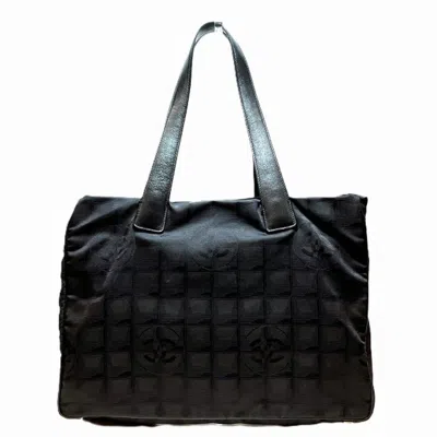 Pre-owned Chanel Black Nylon Shoulder Bag Tote Bag ()