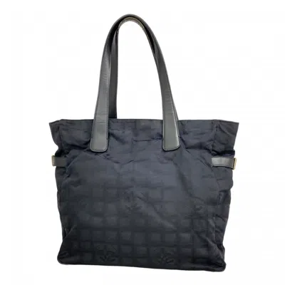 Pre-owned Chanel Black Nylon Tote Bag ()