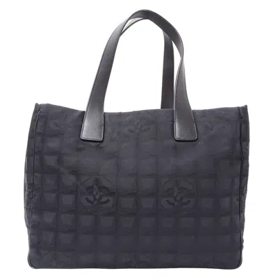Pre-owned Chanel Black Nylon Tote Bag ()