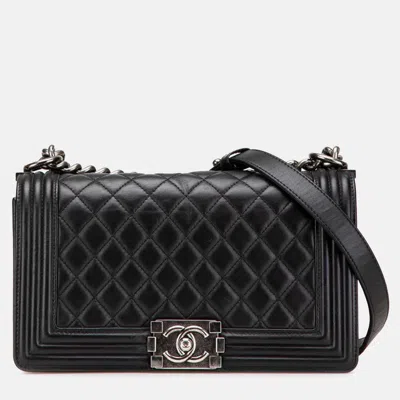 Pre-owned Chanel Black Old Medium Quilted Lambskin Boy Flap