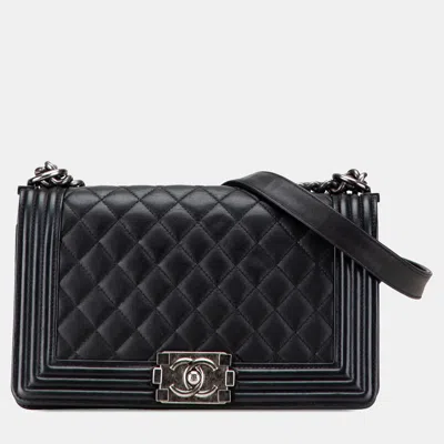 Pre-owned Chanel Black Old Medium Quilted Lambskin Boy Flap