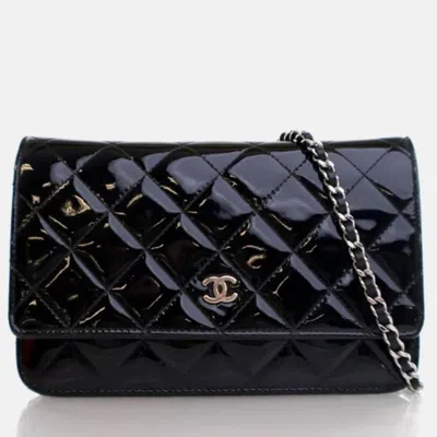 Pre-owned Chanel Black Patent Classic Wallet On Chain (woc)