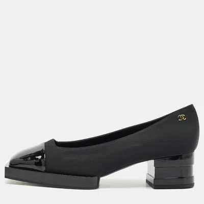 Pre-owned Chanel Black Patent Leather And Canvas Square Cap Toe Cc Block Heel Pumps Size 38