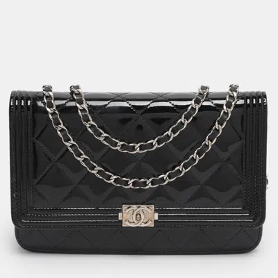 Pre-owned Chanel Black Patent Leather Boy Wallet On Chain