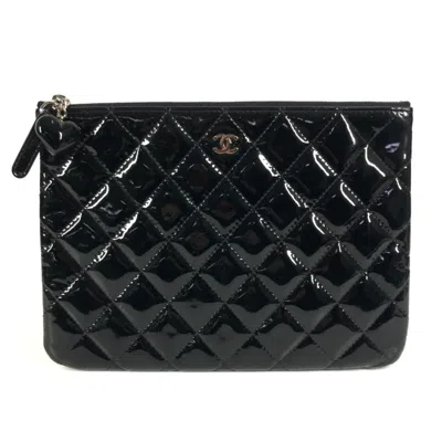 Pre-owned Chanel Black Patent Leather Clutch Bag Pouch ()
