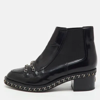 Pre-owned Chanel Black Patent Leather Interlaced Chain Ankle Boots Size 38