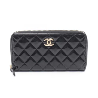Pre-owned Chanel Black Patent Leather Long Wallet (bi-fold) ()