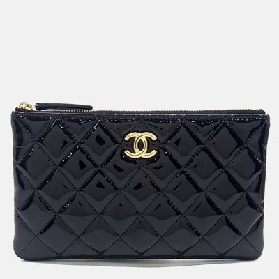 Pre-owned Chanel Black Patent Leather Patent Pouch