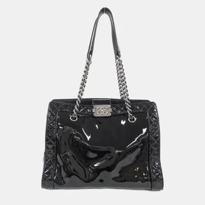 Pre-owned Chanel Black Patent Leather Reverso Boy Tote Bag