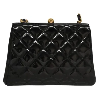 Pre-owned Chanel Black Patent Leather Shoulder Bag ()