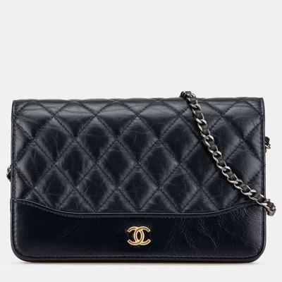 Pre-owned Chanel Black Quilted Aged Calfskin Gabrielle Wallet On Chain