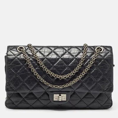 Pre-owned Chanel Black Quilted Aged Leather Reissue 2.55 Classic 226 Flap Bag