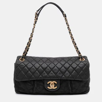 Pre-owned Chanel Black Quilted Calfskin Chic Quilt Flap