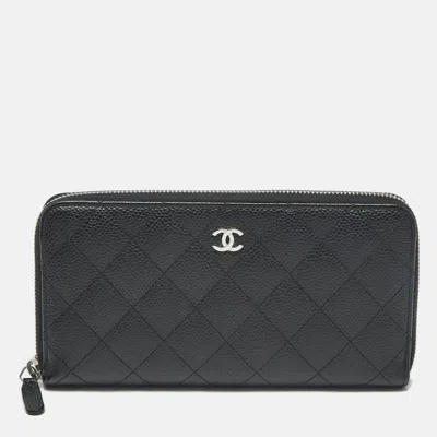 Pre-owned Chanel Black Quilted Caviar Leather Cc Zip Around Wallet