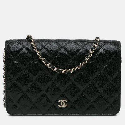 Pre-owned Chanel Black Quilted Crackled Patent Calfskin Pearl Wallet On Chain