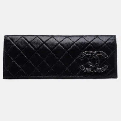 Pre-owned Chanel Black Quilted Iridescent Suede Crystal Cc Clutch