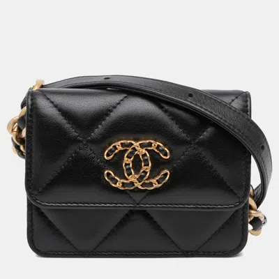 Pre-owned Chanel Black Quilted Lambskin 19 Flap Coin Purse With Chain