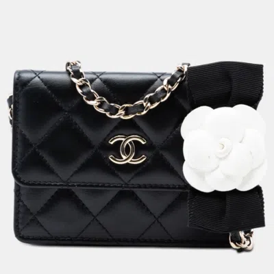Pre-owned Chanel Black Quilted Lambskin Camellia Bow Card Holder On Chain