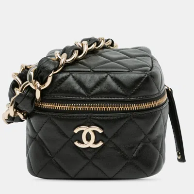 Pre-owned Chanel Black Quilted Lambskin Cube Chain Wristlet Case