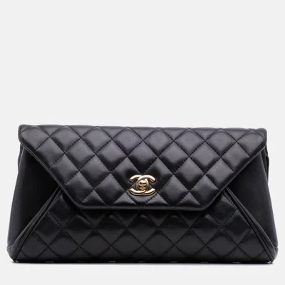 Pre-owned Chanel Black Quilted Lambskin Fold Up Again Clutch