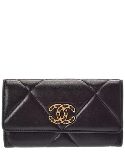 Pre-owned Chanel Black Quilted Lambskin Leather 19 Single Flap Wallet (authentic Pre-loved)