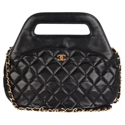 Pre-owned Chanel Black Quilted Lambskin Leather Vintage Large Classic Round Shoulder Tote