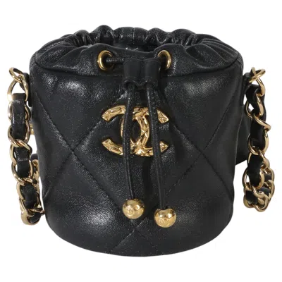 Pre-owned Chanel Black Quilted Lambskin Micro Bucket Bag