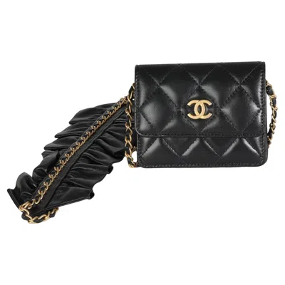 Pre-owned Chanel Black Quilted Lambskin Ruffled Card Holder On Chain